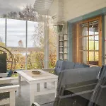 Villa Spacious 3br Riverside With Private Sauna *