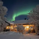 Spacious 3br Riverside With Private Sauna * Rovaniemi