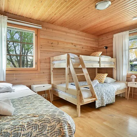 Villa Spacious 3br Riverside With Private Sauna Rovaniemi