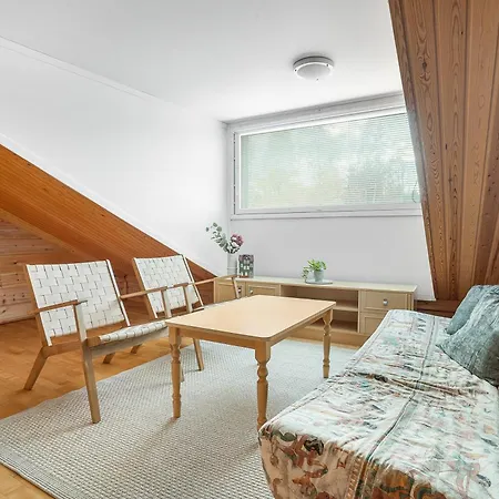 Вилла Spacious 3br Riverside With Private Sauna *