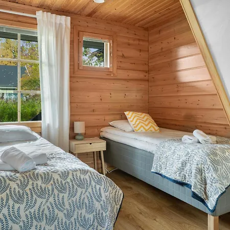 Spacious 3br Riverside With Private Sauna Вилла Рованиеми
