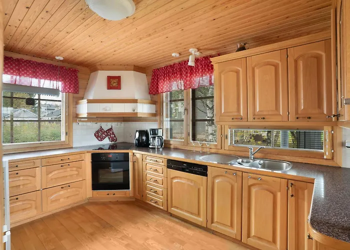 Spacious 3br Riverside With Private Sauna Rovaniemi