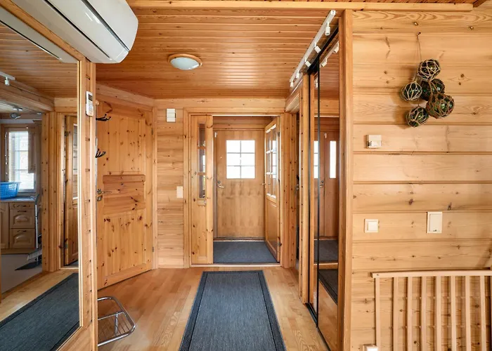 Willa Spacious 3br Riverside With Private Sauna *