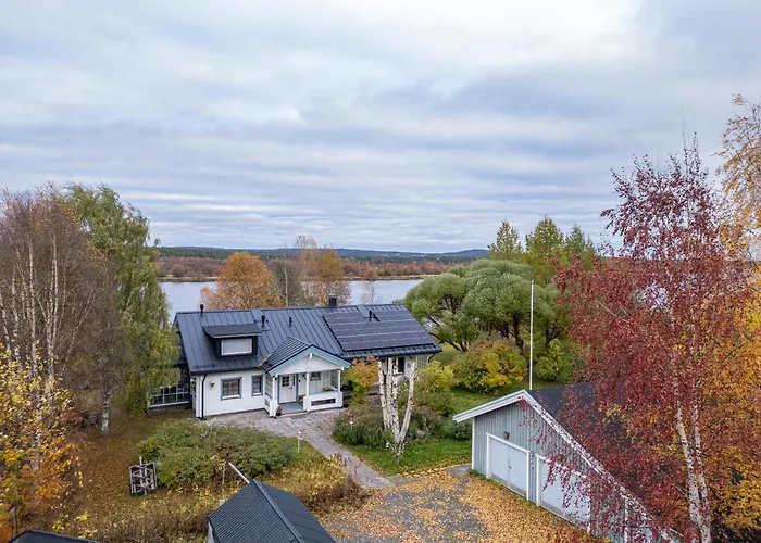 Willa Spacious 3br Riverside With Private Sauna *