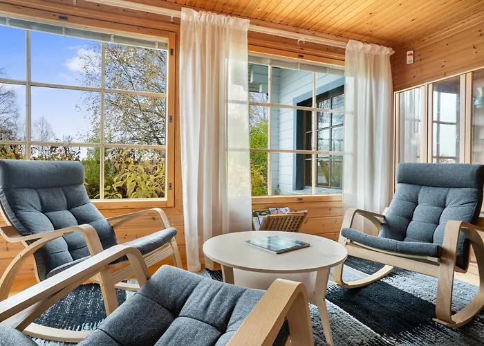 Willa Spacious 3br Riverside With Private Sauna Rovaniemi